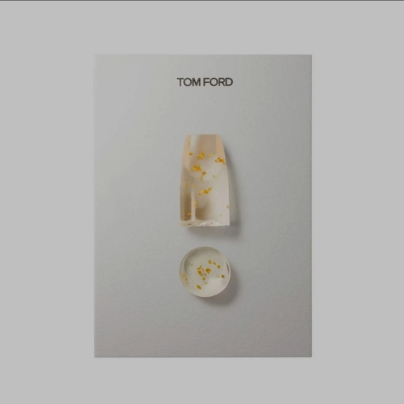 🎉HOST PICK🎉 TOM FORD Mini Soleil Clutch-Size Lip Balm - Picture 3 of 5